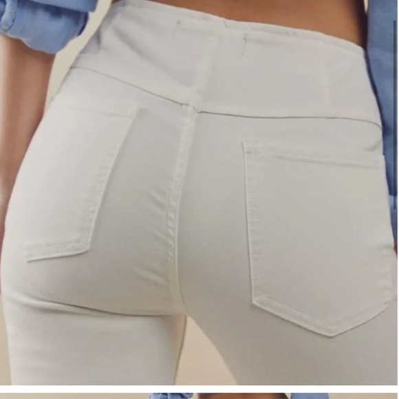 NWT Free People Penny Pull on Flare Jeans ~ White~ size 32 🤍 - Picture 5 of 15